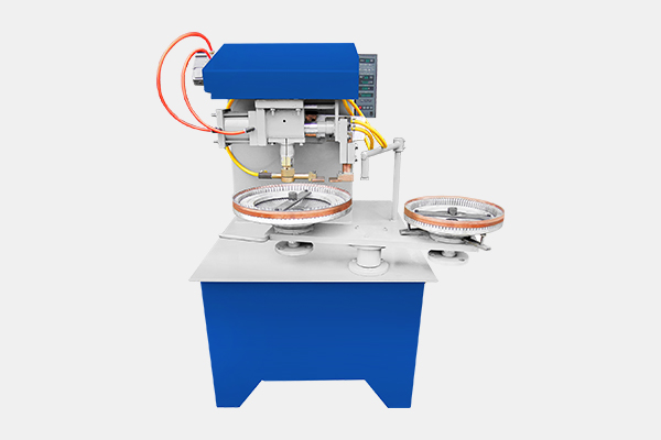 เครื่องเชื่อมสปอตอัตโนมัติสำหรับวงแหวนด้านในพร้อมการจ่ายลวดที่แม่นยำ 5