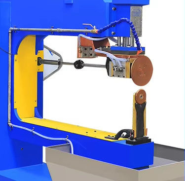 อัตโนมัติ CNC สแตนเลสอ่างล้างจานชามชงเครื่องเชื่อมตะเข็บพร้อมปั๊มประเภทมอเตอร์อ่างล้างจาน